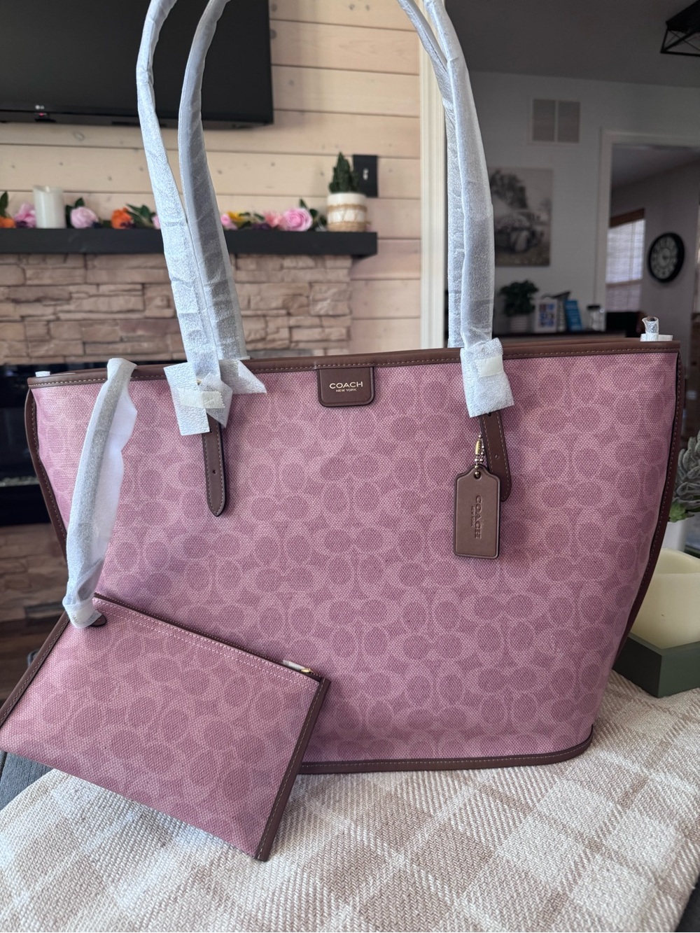 Coach Pink Signature Taxi Tote with Matching Pouch / Pink Sable - Picture 1 of 8